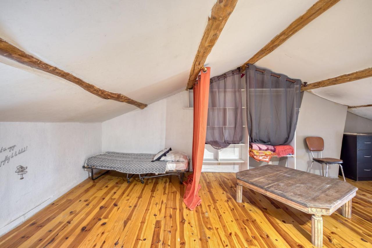 Maison Charmante A Valprivas Avec Jardin Prive. Buitenkant foto